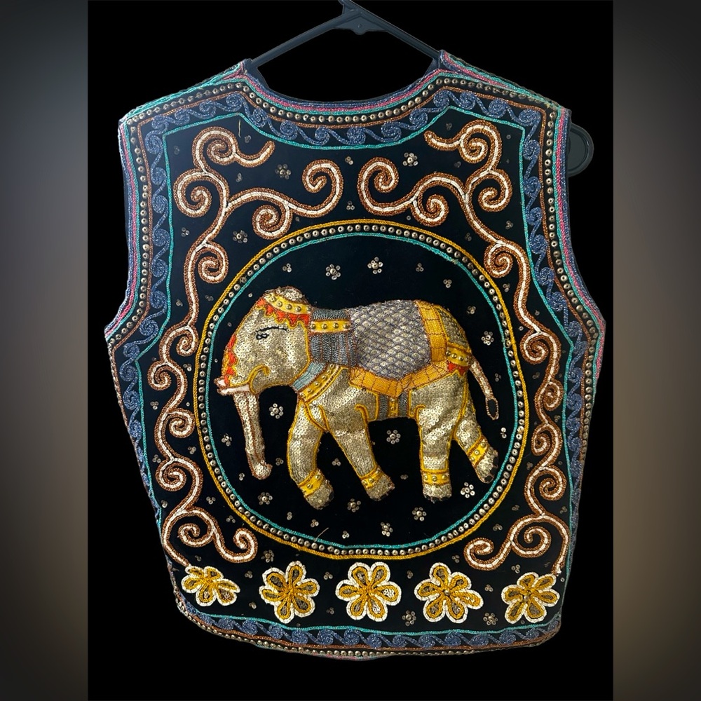 VTG Opulent Beaded Embroidered Indian Vest 3-D Elephants S/M